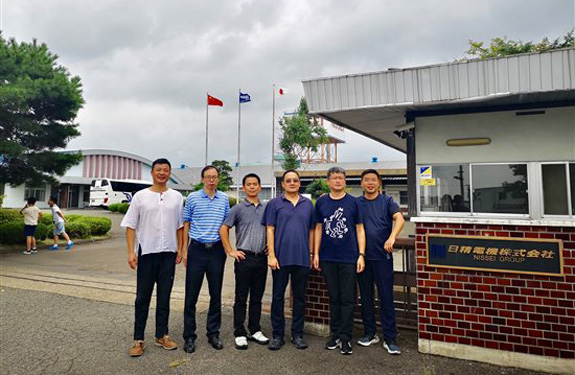 执行会长霍红松带领商会员赴日精电机株式会社参观